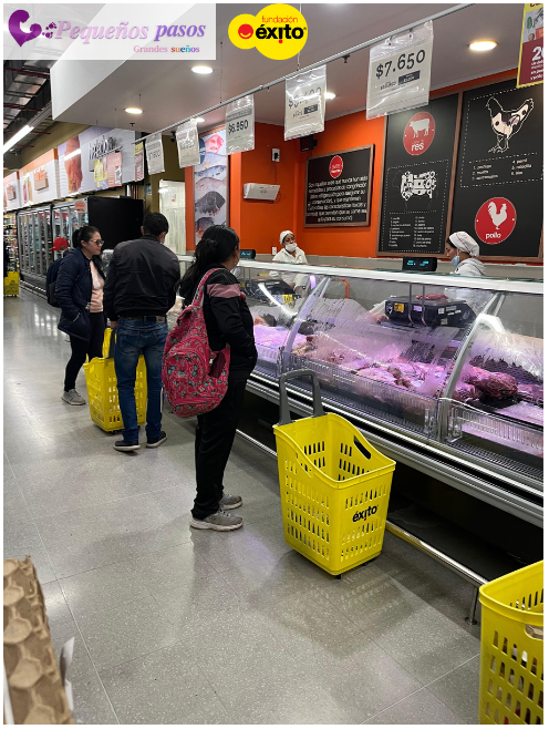 ALCSORACA's tweet image. Gracias al trabajo conjunto entre @FundacionExito, @GobBoyaca, @SecSocialBoyaca  y la Alcaldía de #Soracá, 21 madres gestantes y lactantes realizaron su 4.ª redención de bonos nutricionales. 
¡Seguimos comprometidos con la primera infancia!
#ConLasGoticasNutrimosVidas
#Lactatón