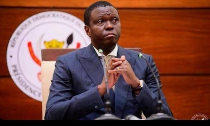 Hergie Ngoma (@hergie_ngoma) on Twitter photo Mes vives félicitations à l'excellence <a href="/AndreWameso10/">André WAMESO 🇨🇩</a> pour son élévation à la tête de la banque centrale du congo. Mes vives félicitations à l'excellence <a href="/AndreWameso10/">André WAMESO 🇨🇩</a> pour son élévation à la tête de la banque centrale du congo.