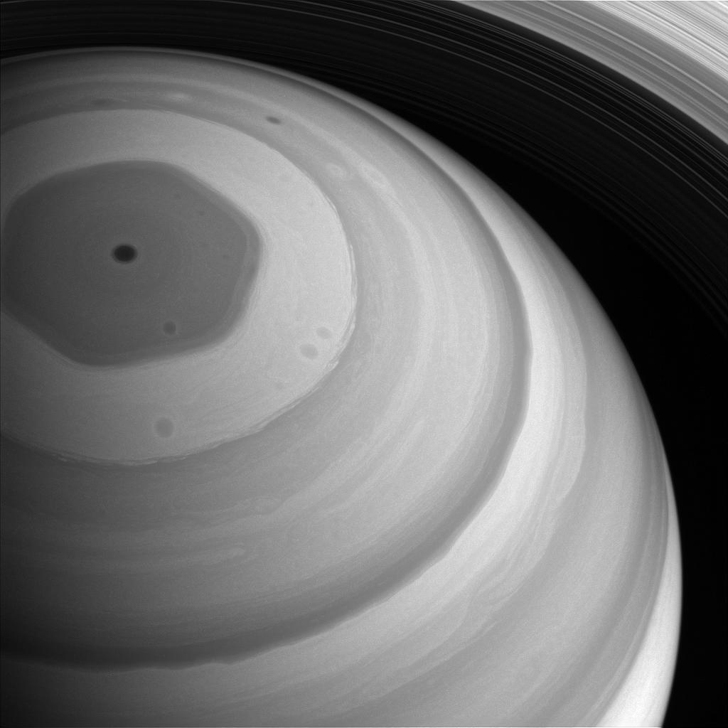 TaylorRGrayAuth's tweet image. Yesterday we talked about one of our solar system's most famous storms, Jupiter's great red spot. However, did you know there was potentially an even stranger storm in our solar system? Meet Saturn's hexagon hurricane! You're seeing things correctly. Saturn has a near perfect…
