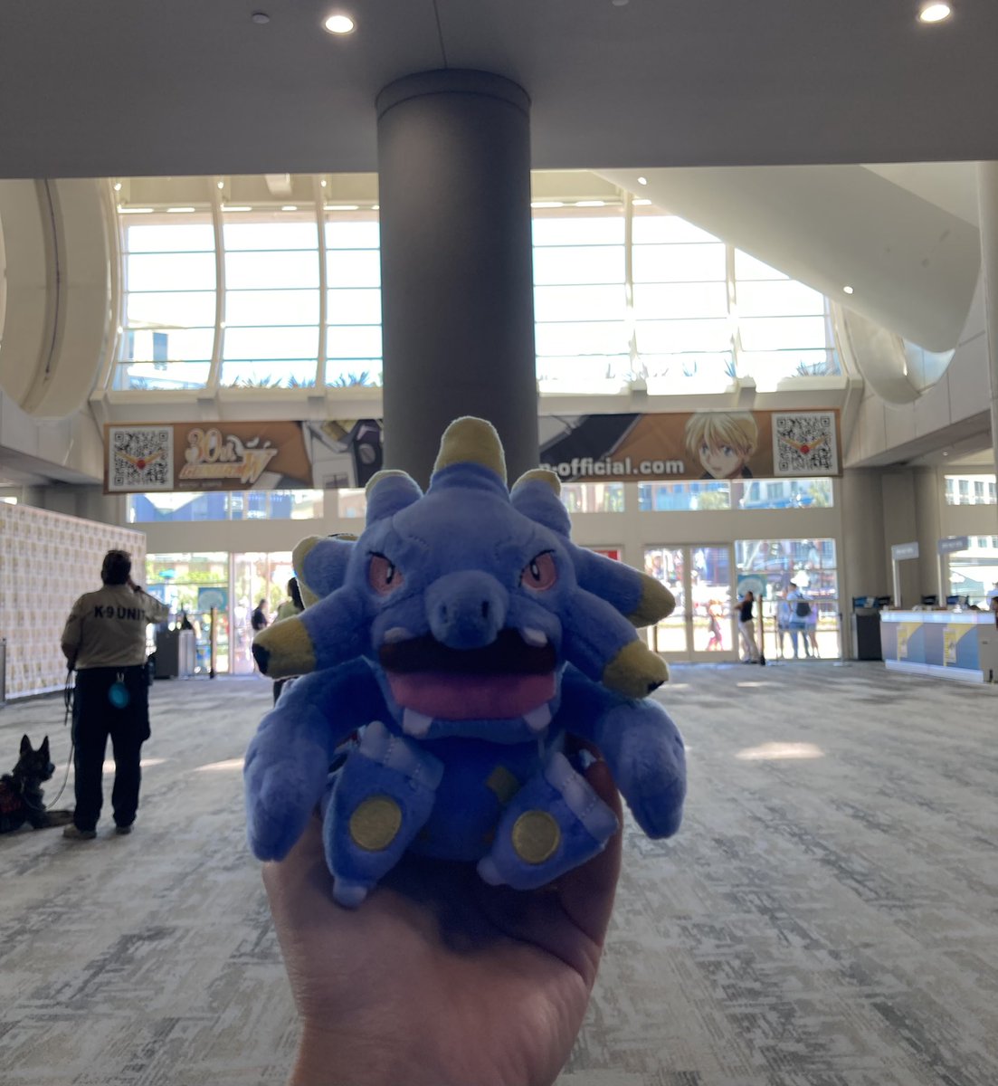 Taplaos's tweet image. We are in #SDCC just volunteering and making sure no one sits in the area hah
