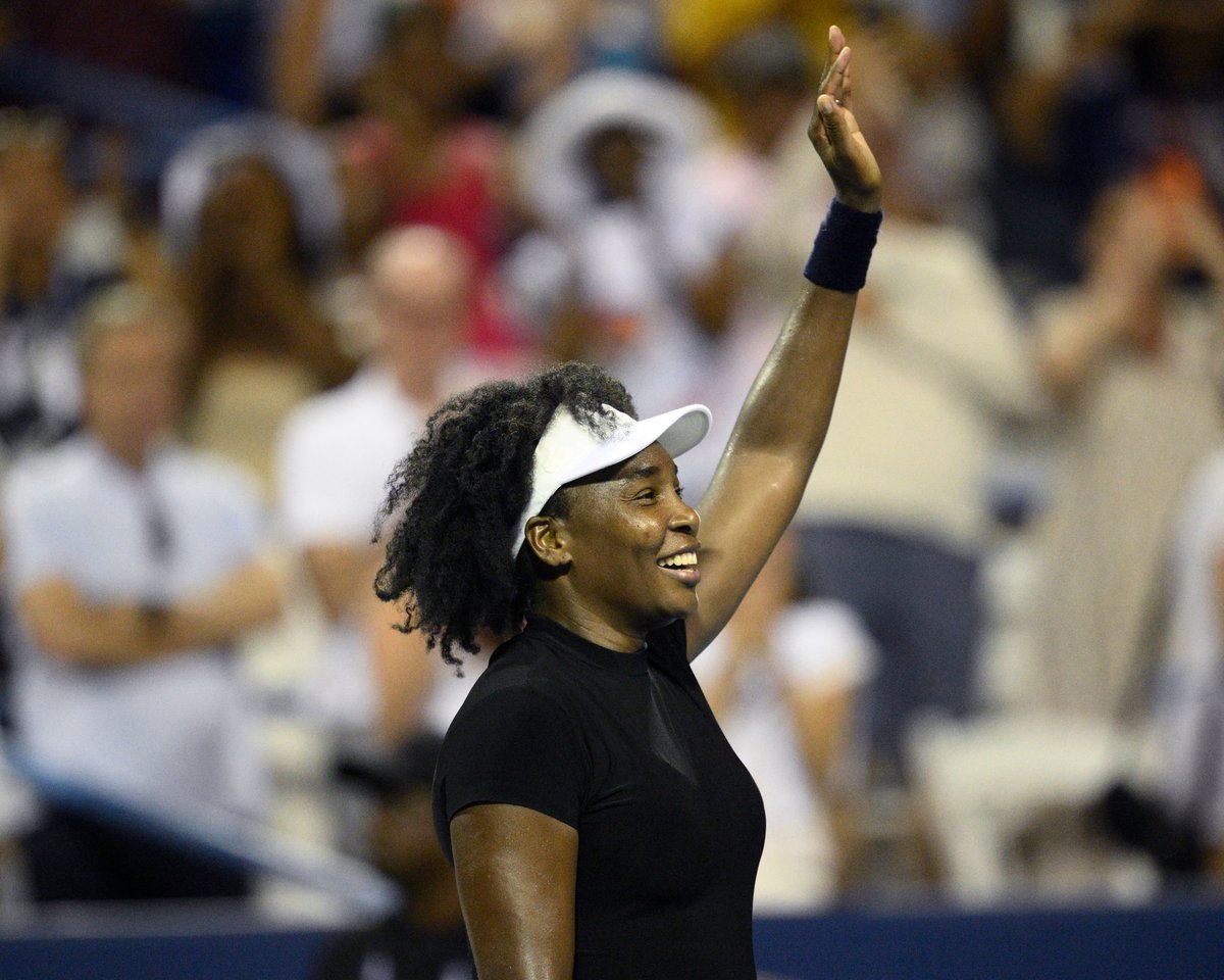 WCPO's tweet image. WILD CARDS: Venus Williams and Cincinnati native Caty McNally are the first wild card recipients for the Cincinnati Open 🎾 (Photos via Associated Press) bit.ly/4o5hOsQ