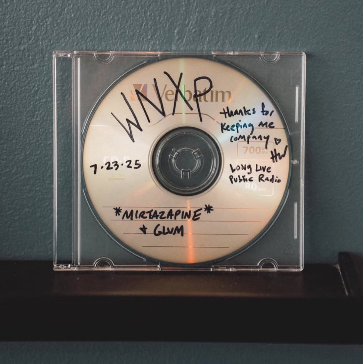 LongHairedSlut's tweet image. case closed
Hayley Williams you are forever in the goat convo
and i'm talking about SOLO ONLY STUFF
2 albums that are out of this world and noe this? can't believe this