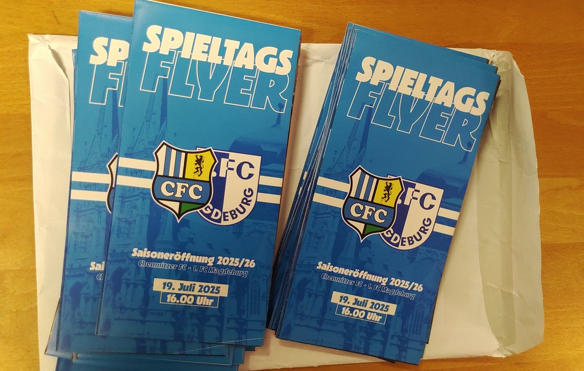 fussballarchiv1's tweet image. Ein Dankeschön geht raus an den @ChemnitzerFC , für die Zusendung der Stadionflyer vom Spiel gegen den 1. FC Magdeburg. Damit können wir allen Interessenten jetzt ein Programmheft zur Verfügung stellen. #EINMALIMMER #Programmheft #CFCFCM@