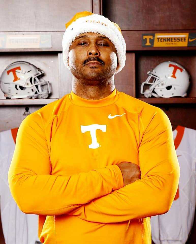 Christmas in July Vol style! 🧡

#SterlThePearl #DJSterlThePearl #ChristmasInJuly #Vols