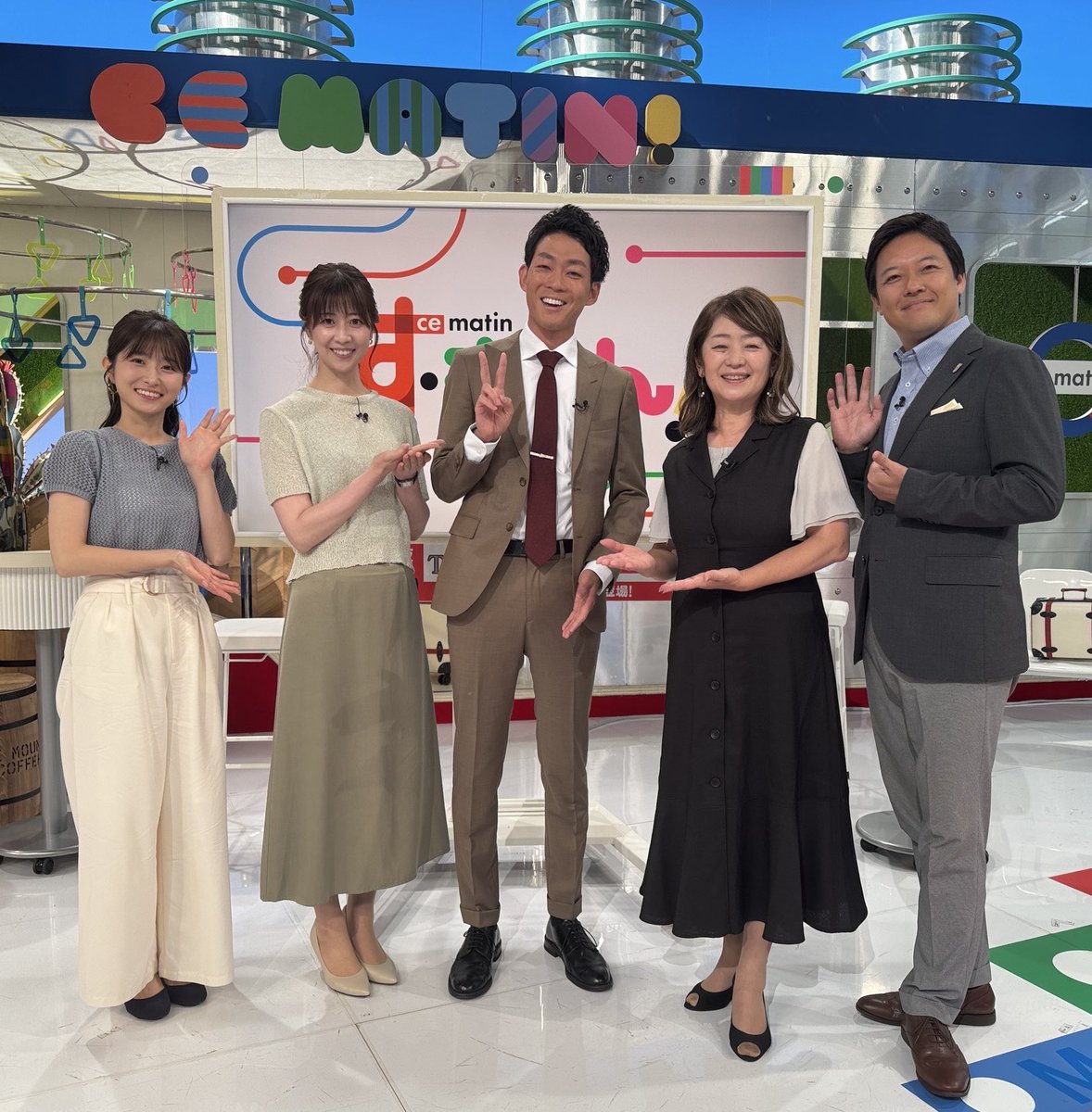 sumatanent's tweet image. きょう7月24日(木)朝 #すまたん はじまりました‼️コメンテーターは…
ジャーナリスト #足立真理 さん
気象予報士 #ネイビーズアフロ #みながわ さん☀
日米相互関税15%…株上昇も今後は?
最新ニュース&虎谷アナの青森旅の後編です✅
#10チャン #読売テレビ #ZIP
#虎谷温子 #立田恭三 #佐藤佳奈