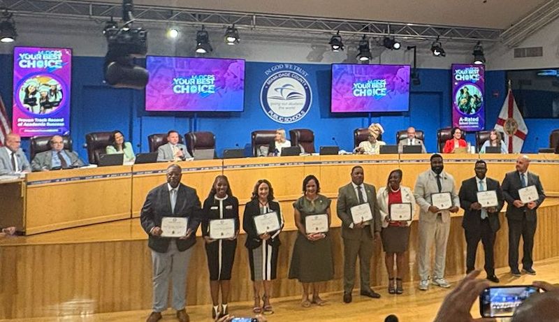 MDCPSSouth's tweet image. Congratulations to the students, faculty, & staff of @CaribbeanK8CT & @SouthDadeHS for making the "A"! We're proud of your well earned achievement. @MDCPS @SuptDotres #YourBestChoiceMDCPS #thealmightysouth