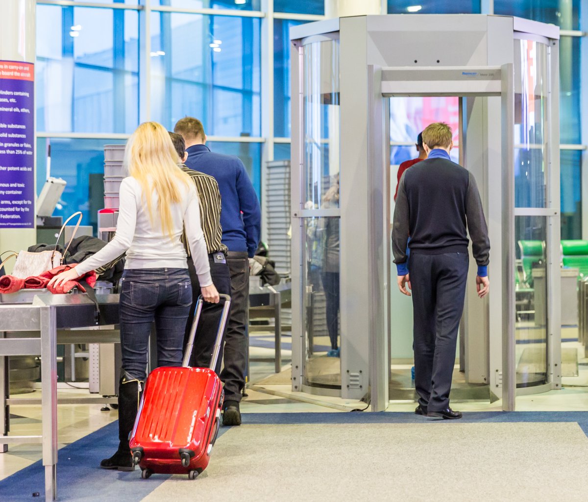 AEItech's tweet image. "The Trump administration can handle a little more risk—a little more balance—and lead us to airline security policies that save more lives by further opening the skies."
New from @Jim_Harper: aei.org/technology-and…