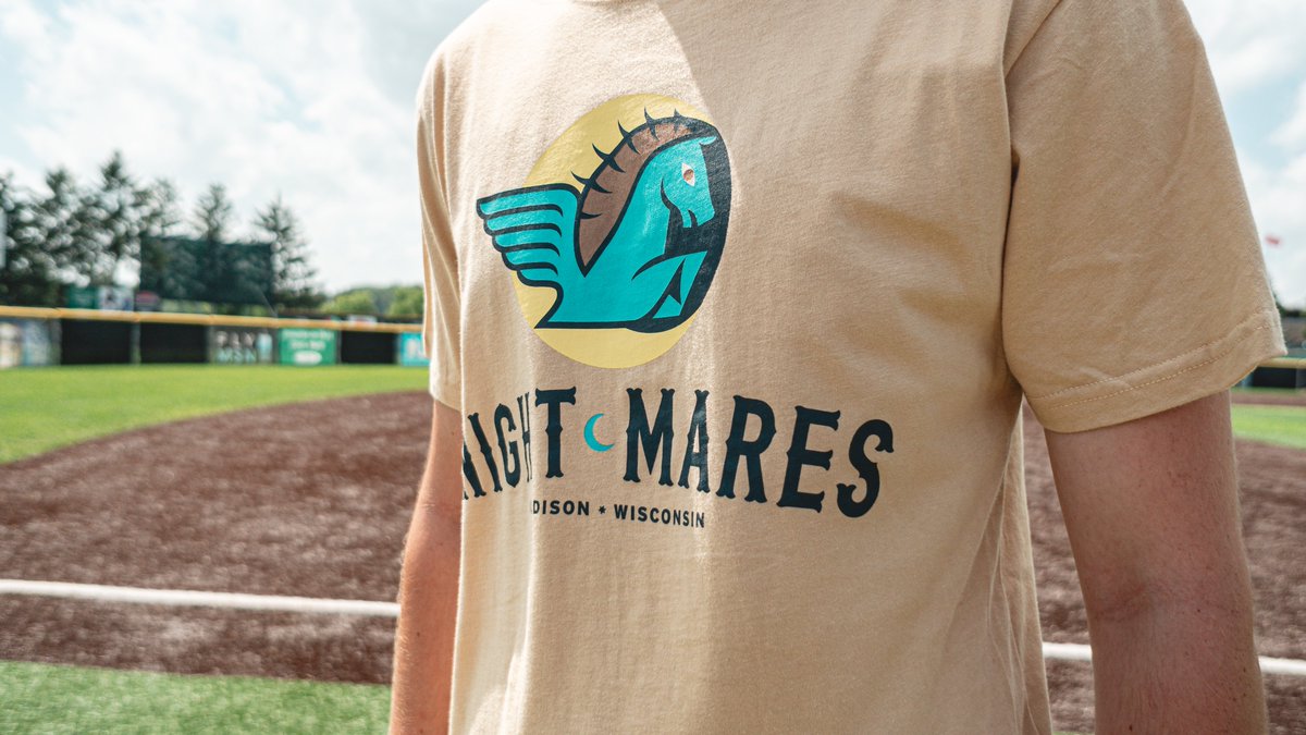 NightMares_SB's tweet image. 🏆 MERCH FIT FOR A CHAMPIONSHIP RUN! 😤
This week’s We Wear Mares collection is here! 🐴🔥
🛍️ Shop now ➡️ tinyurl.com/yck6558p