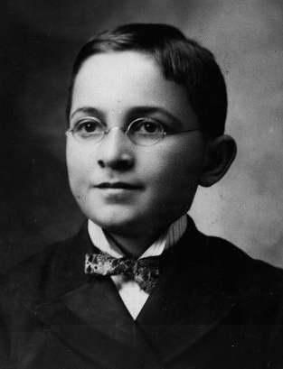 A young Harry Truman, age 13, in 1897.