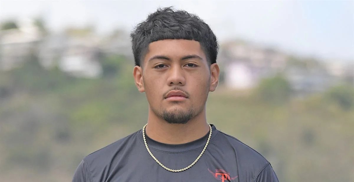 Honolulu (Hawaii) St. Louis 2027 edge Rocco Malaki prepping to defend state title in a big upcoming junior season 247sports.com/article/2027-e…