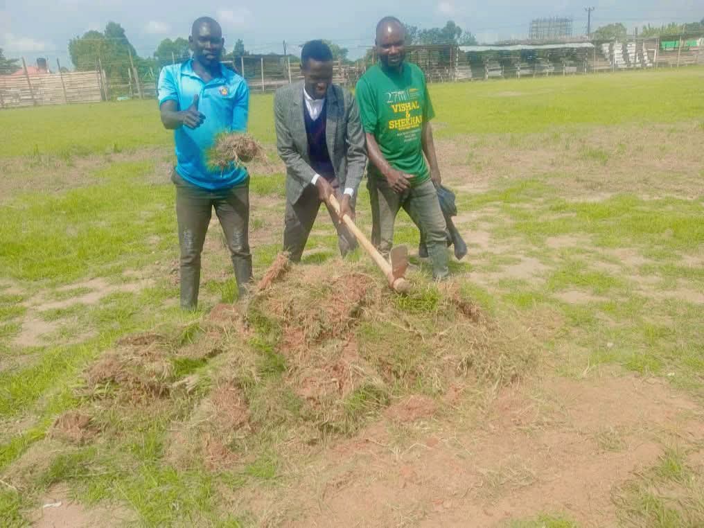 kumakech_sam's tweet image. SMART SAM'S SERVICE FOUNDATION UGANDA.
Keep Barokoro stadium green 💚 campaign- let's join hands & together we can.
KUSAJA2025.
@OyuluPatrick @AdongSarah5 @Stevelipseyolwe @desmondopio @PBASC_Official @nusdaofficial