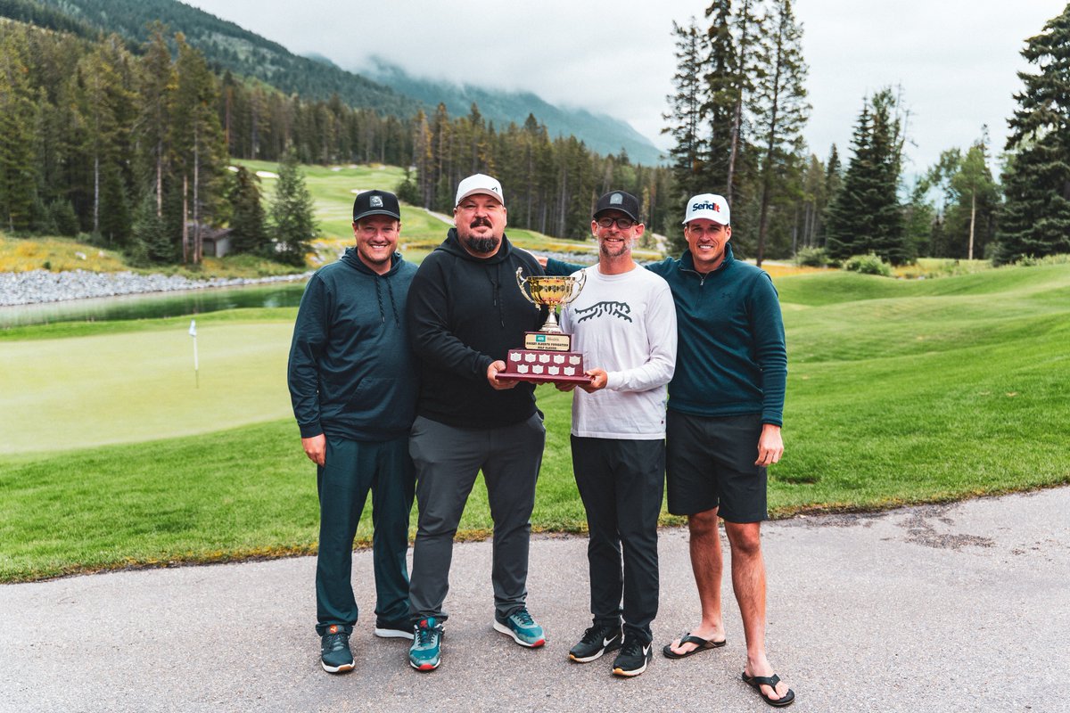 HockeyABFdn's tweet photo. The 20th Annual HAF Golf Classic presented by ATB WEALTH! 📷 
Huge thank you to all the golfers, sponsors, volunteers, board, and committee members for making this event a huge success. Your support helps us continue inspiring Every Kid in Every Community to love the game. https://t.co/KbodlciTdT