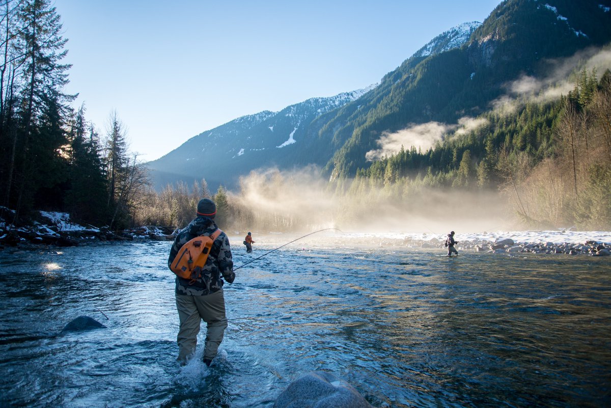 FlyFishingPlace's tweet image. BREAKING 🚨🚨🚨🚨: JUST IN🚨🚨🚨SHOCKING🚨🚨🚨🚨: We're going fishing! (Am I doing this right?)🧐🥸😃