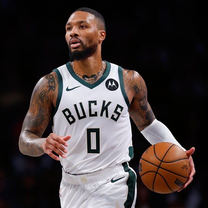 BucksRealm's tweet image. Assistant GM Milt Newton on the waive-and-stretch of Damian Lillard:
“That was really, really hard. Dame is such a great player, and we’re all thrilled that he landed back home in Portland."
(via @KeithSmithNBA)