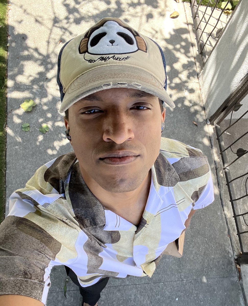 HAIRCUT NEEDED DW ABOUT IT

GENG HLE 
TES FPX
LTA ROSTER TALK

🔗 twitch.tv/razlol