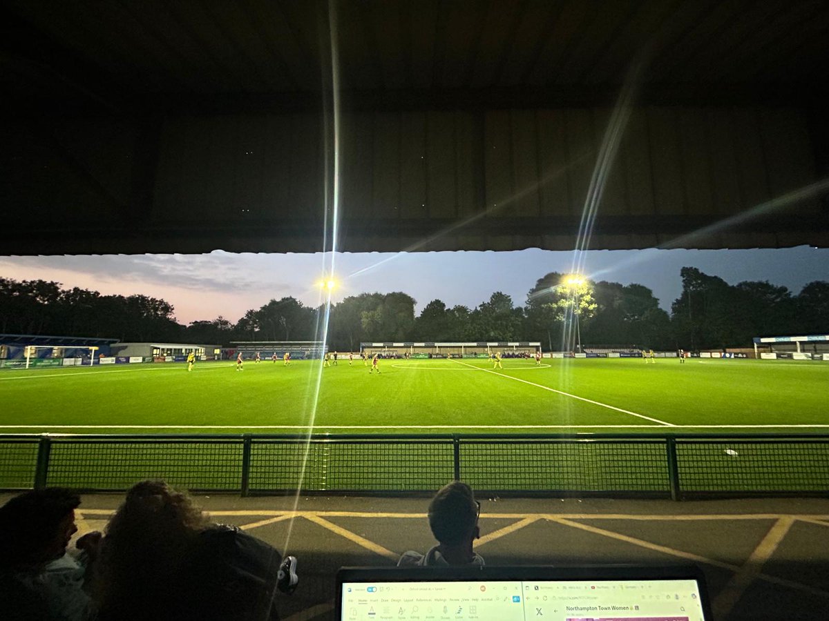 NTFCWomen's tweet image. โฑ๏ธ FULL TIME: Oxford United Women 4-0 Northampton Town Women.
Valuable minutes in the tank against an excellent tier three side.
Thank you to @OfficialOUWFC for hosting us, good luck in the new campaign! ๐ค
#ShoeArmy ๐
