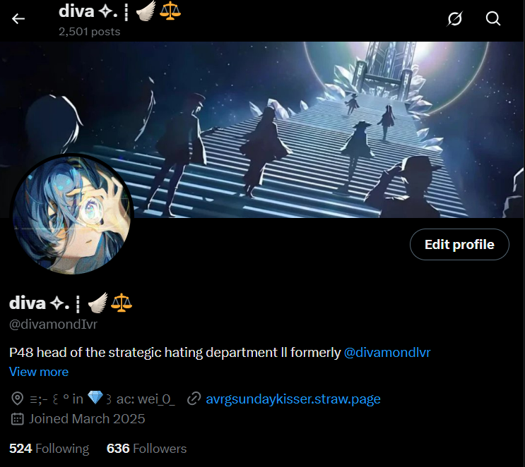 divamondIvr's tweet image. BREAKING NEWS 📢: Hyvtwt pillar @divamondIvr caught changing her bio after 6 months of being a funny artist, now developed to a hating director in the IPC.