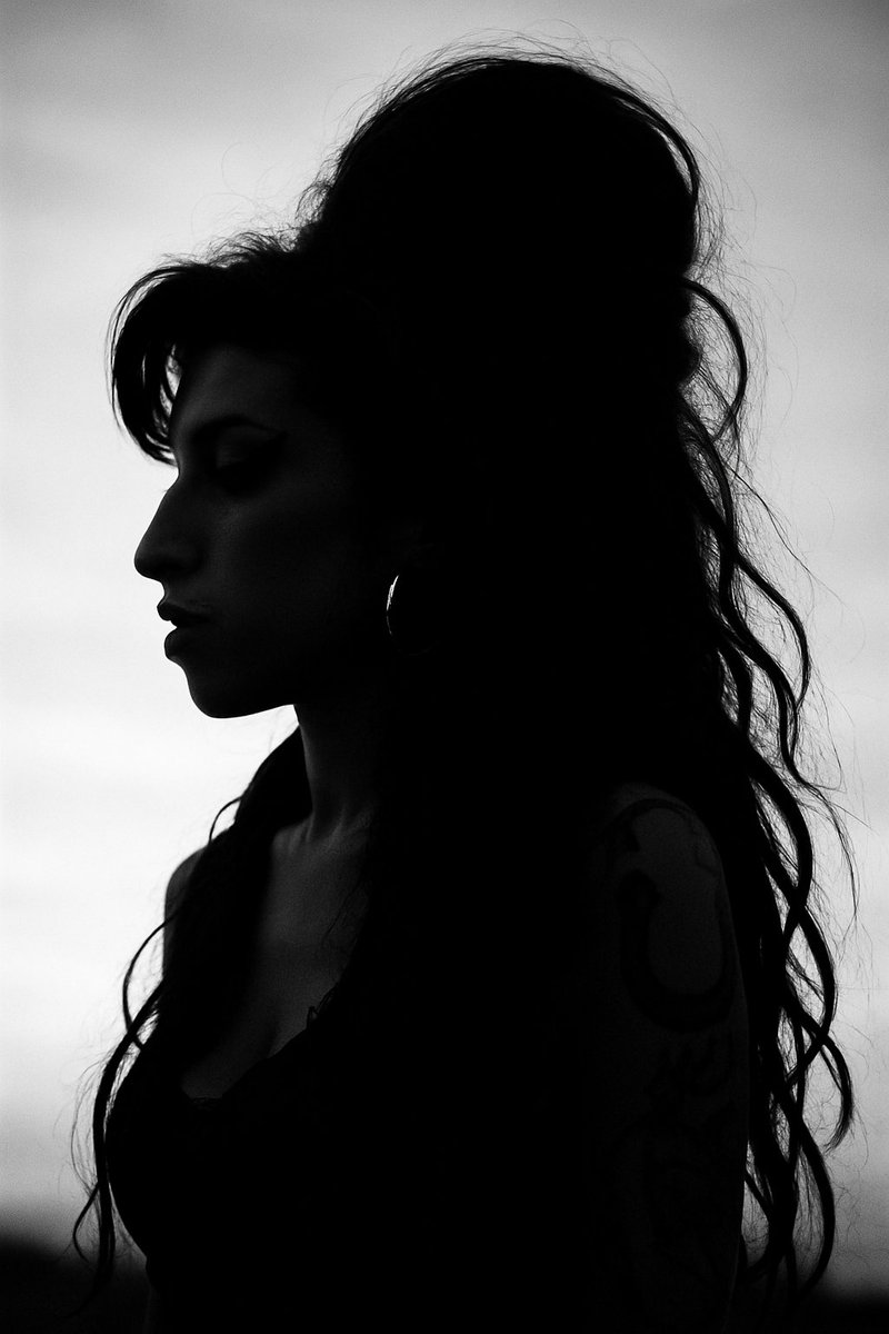 raajma's tweet photo. We only said goodbye with words
I died a hundred times
You go back to her
And I go back to…
I go back to us
🖤 Amy Winehouse 🖤 https://t.co/hdpxfAx41A
