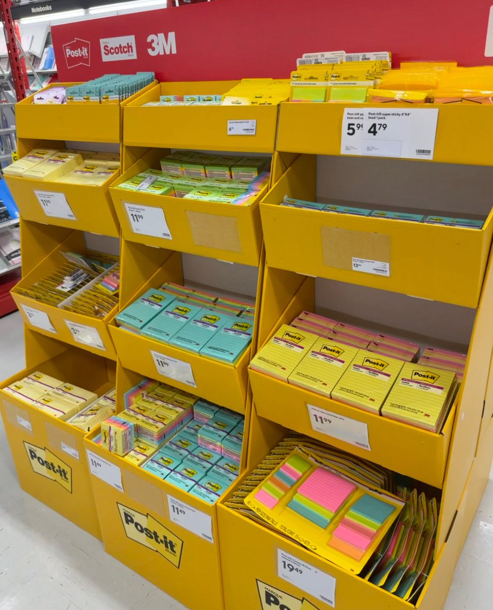 trig72's tweet image. I just wanna write a million notes. Me and @Postit are like this 🤞🏻
Totes my happy place.