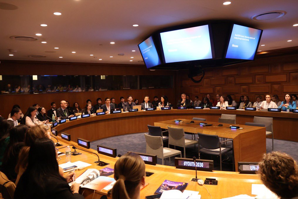 marcosathias's tweet image. It was great meeting young people & youth leaders at the #HLPF event, 'Youth2030 forward: Advancing progress and scaling through shared learning'.
Very encouraging to learn about their work to bring change & accelerate progress towards the SDGs, esp. climate action & peace.