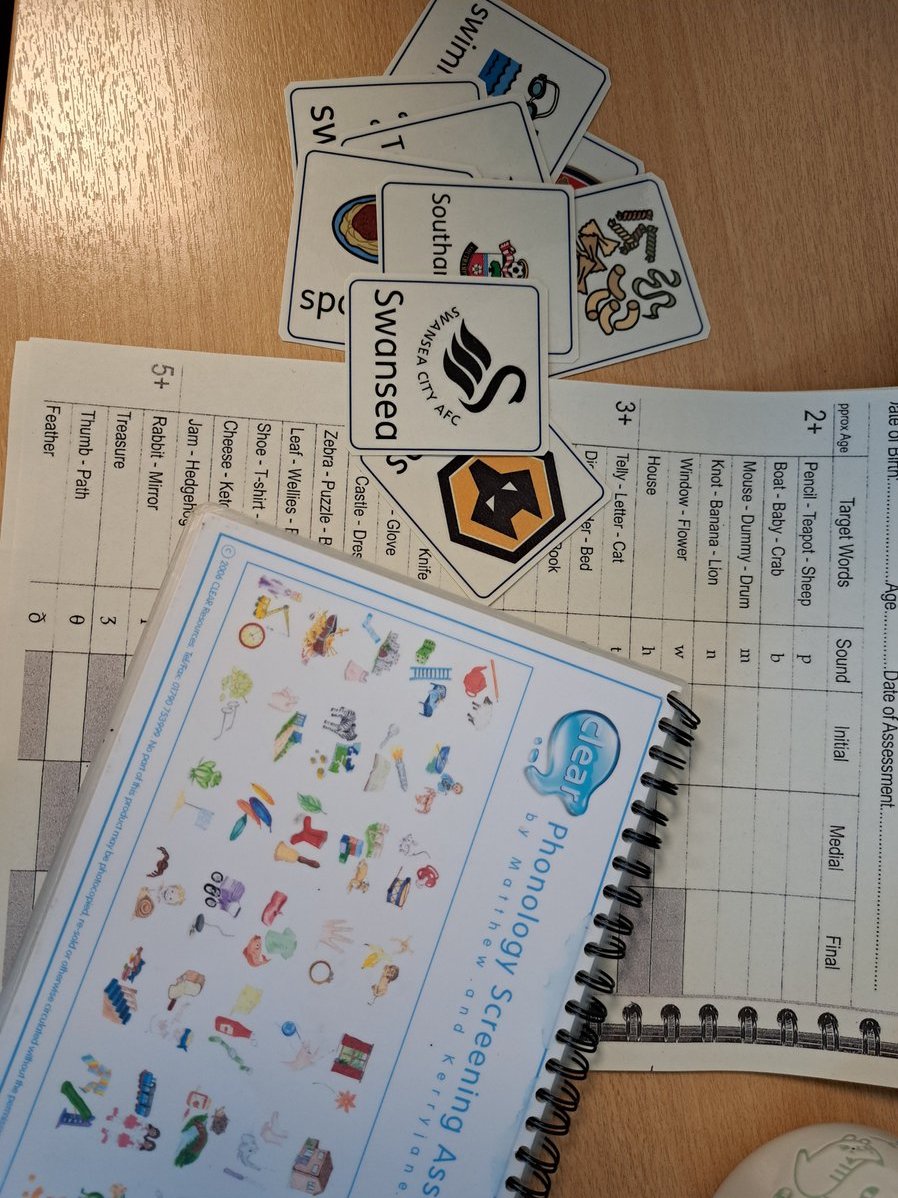 Jess (ʤɛs) (she/her) (@jusscerr) on Twitter photo Enjoyed shadowing in the <a href="/RWT_NHS/">The Royal Wolverhampton NHS Trust 🏥</a> cleft clinic today 👥 And it was a nice surprise to see my hometown being represented in some resources for a young football fan! 🦢⚽️ #slt2b Enjoyed shadowing in the <a href="/RWT_NHS/">The Royal Wolverhampton NHS Trust 🏥</a> cleft clinic today 👥 And it was a nice surprise to see my hometown being represented in some resources for a young football fan! 🦢⚽️ #slt2b