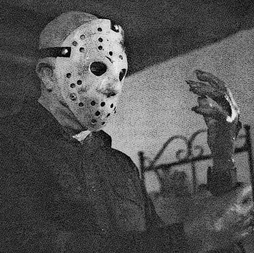 F13ARCHIVIST's tweet image. #BehindTheScenes photos of the late Ted White as #JasonVoorhees filming the iconic hand split scene in #FridayThe13th Part IV – The Final Chapter (1984)
#HorrorCommunity #HorrorMovies #1980s #horror