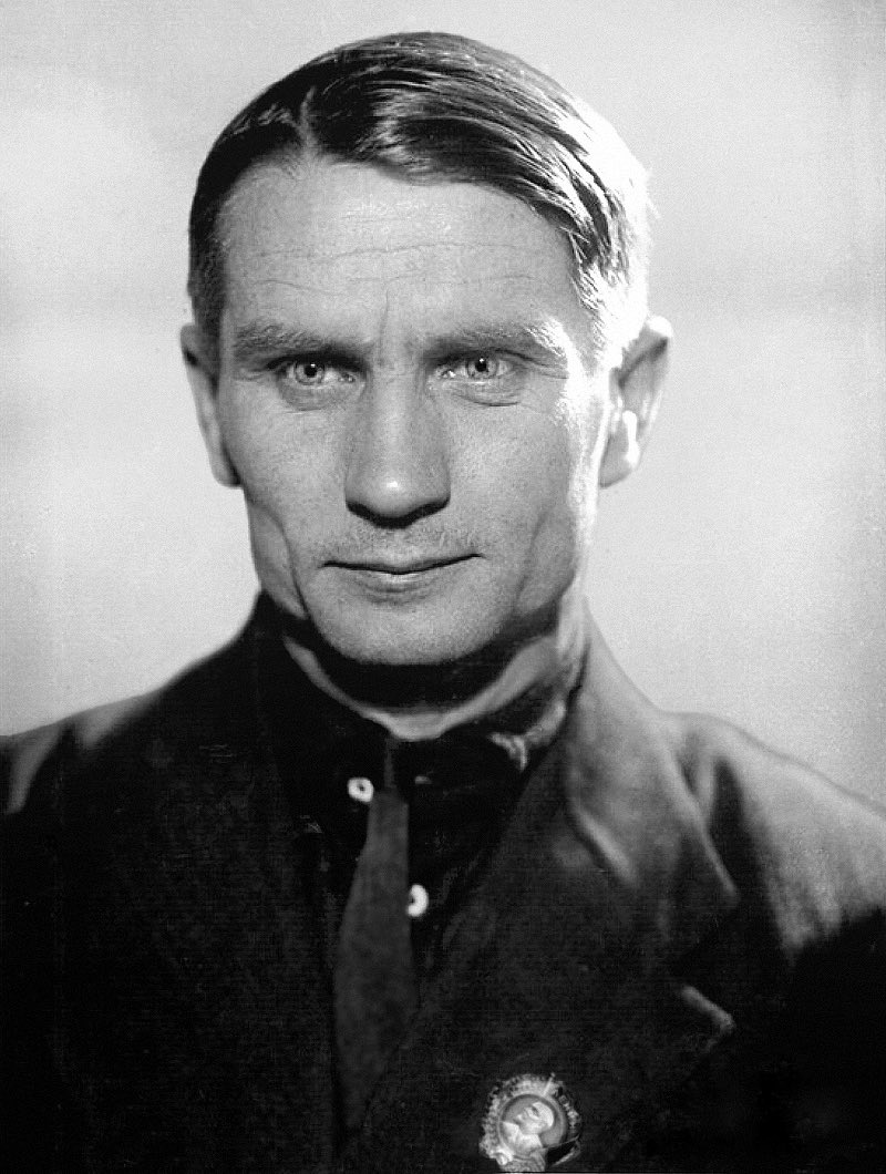 🇷🇺🧵 SOVIET BIOLOGY: THE NUMBER ONE ENEMY OF EUGENICS AND THE MOST SLANDERED SCIENTIST IN HISTORY

Trofim Lysenko was a Soviet agronomist and scientist from the Stalinist era who has been smeared left and right by all sorts of figures and institutions from the Western Anglo-Saxon
