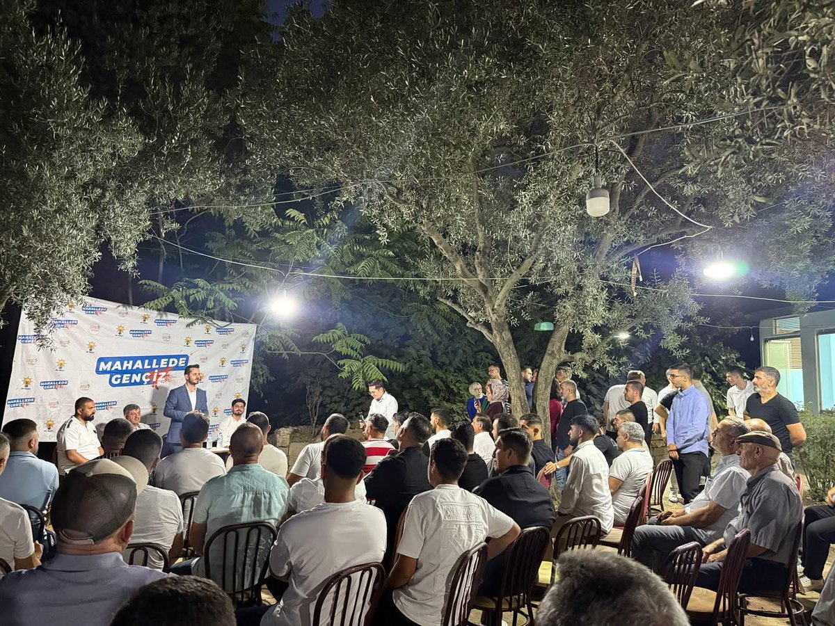 kurtulus_adnan's tweet image. Mahallede Genç İz programı kapsamında, Gençlik Kollarımızın Panayır Mahallesi’nde düzenlediği anlamlı buluşmada genç kardeşlerimizle bir araya geldik.
Hem gençlerimizi dinledik, dertleştik; hem de mahalle sakinlerimizle gönül bağı kurduk.
Geleceğimizin teminatı olan…