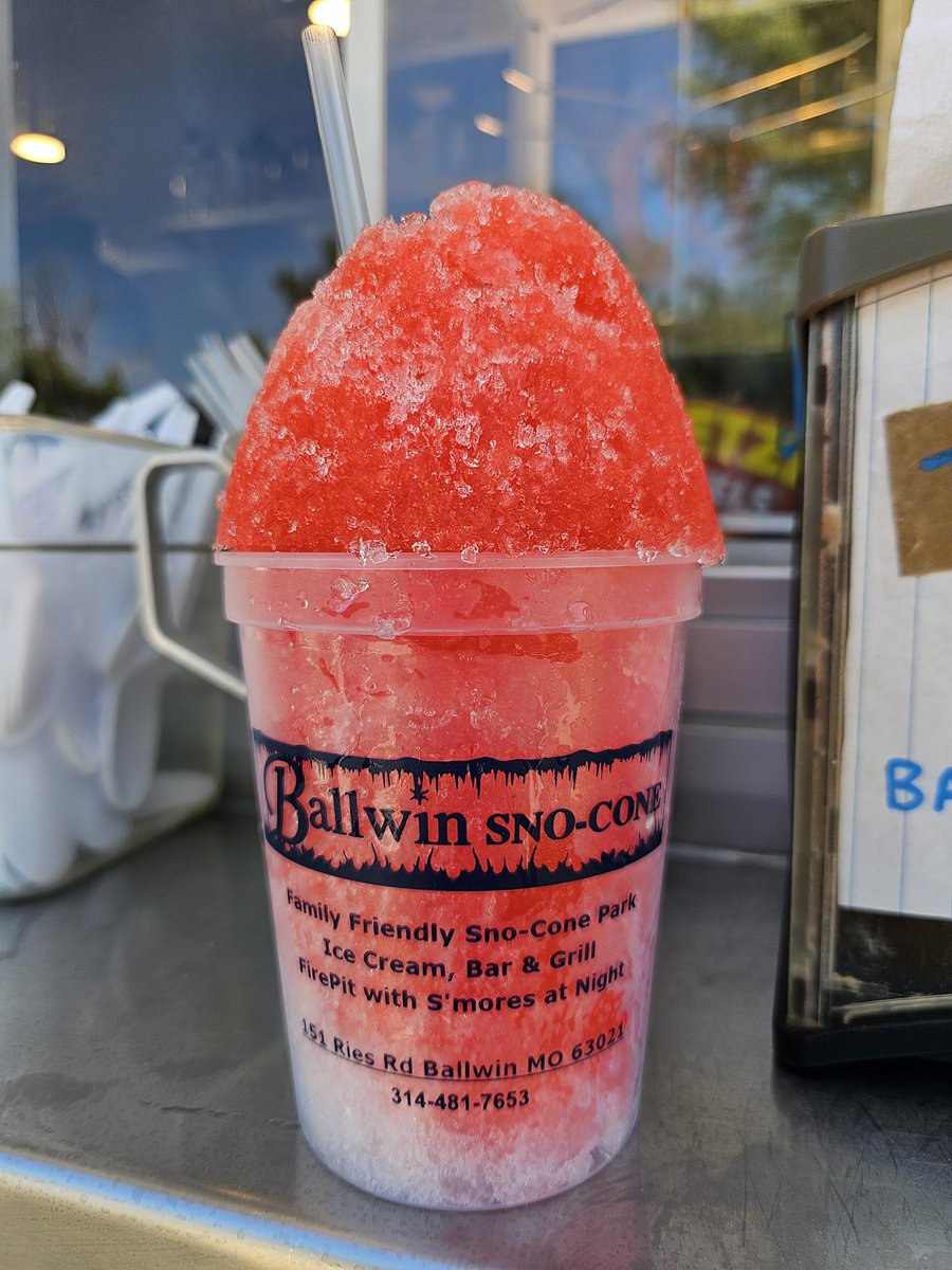 cardscookie's tweet image. It's 107 degrees out, the Cardinals are about to lose a series to the worst team in baseball...time for a boozy sno-cone and some afternoon drinking, cheers!