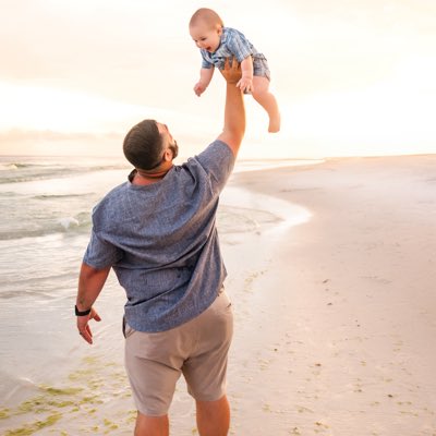 HunterBosch's tweet photo. #NewProfilePic https://t.co/KJETFUIyXw