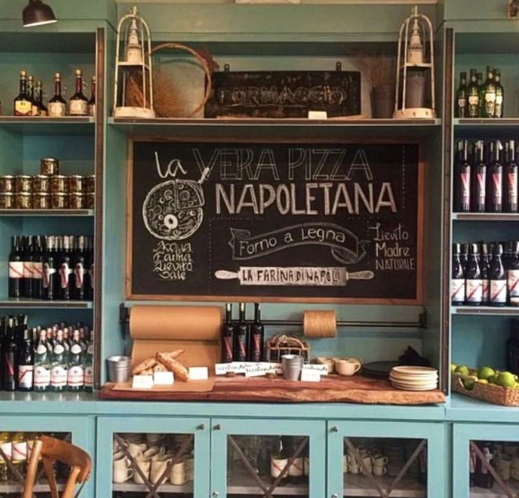 mercadosyaccion's tweet image. 🔺OJO.. PIZZAS..-> Pizzería Portarossa ubicada en la Isla de Margarita entra en el ranking “50 Top Pizza” de las mejores pizzerías del mundo, ocupando el puesto Nro 8 del continente latinoamericano y Nro 1 de Venezuela.. Este restaurante ofrece una variedad de pizzas napolitanas