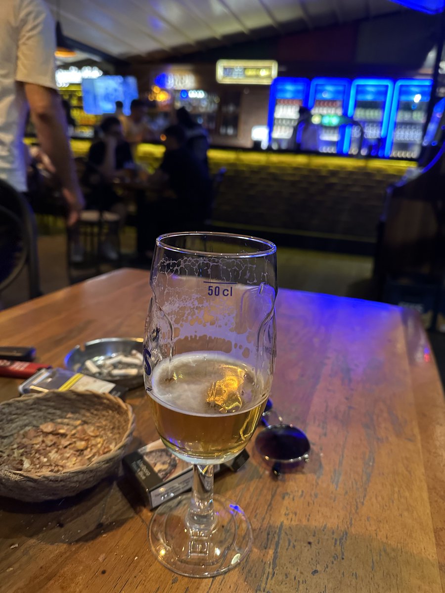 evde tiktok kaydırıyor olabilirdim