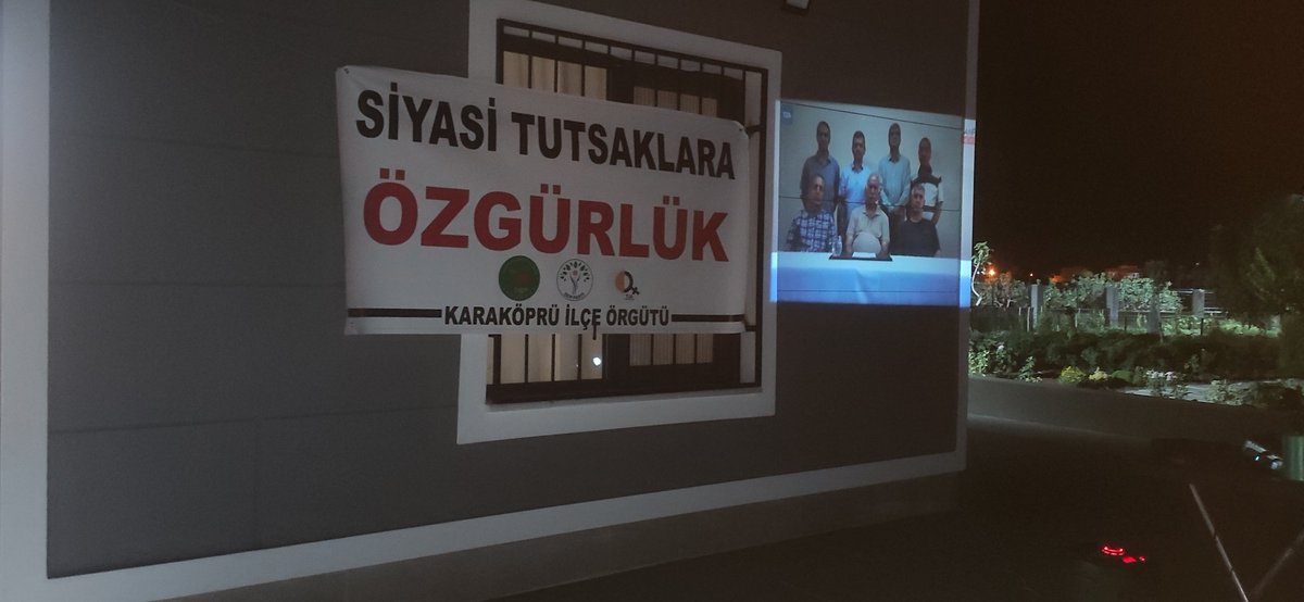 dempartikarakop's tweet image. Barış ve Demokratik Toplum inşasında Karaköprüye bağlı Tatburç köyünde halkımızla buluştuk. Halkımızın talep ve önerilerini dinledik.
