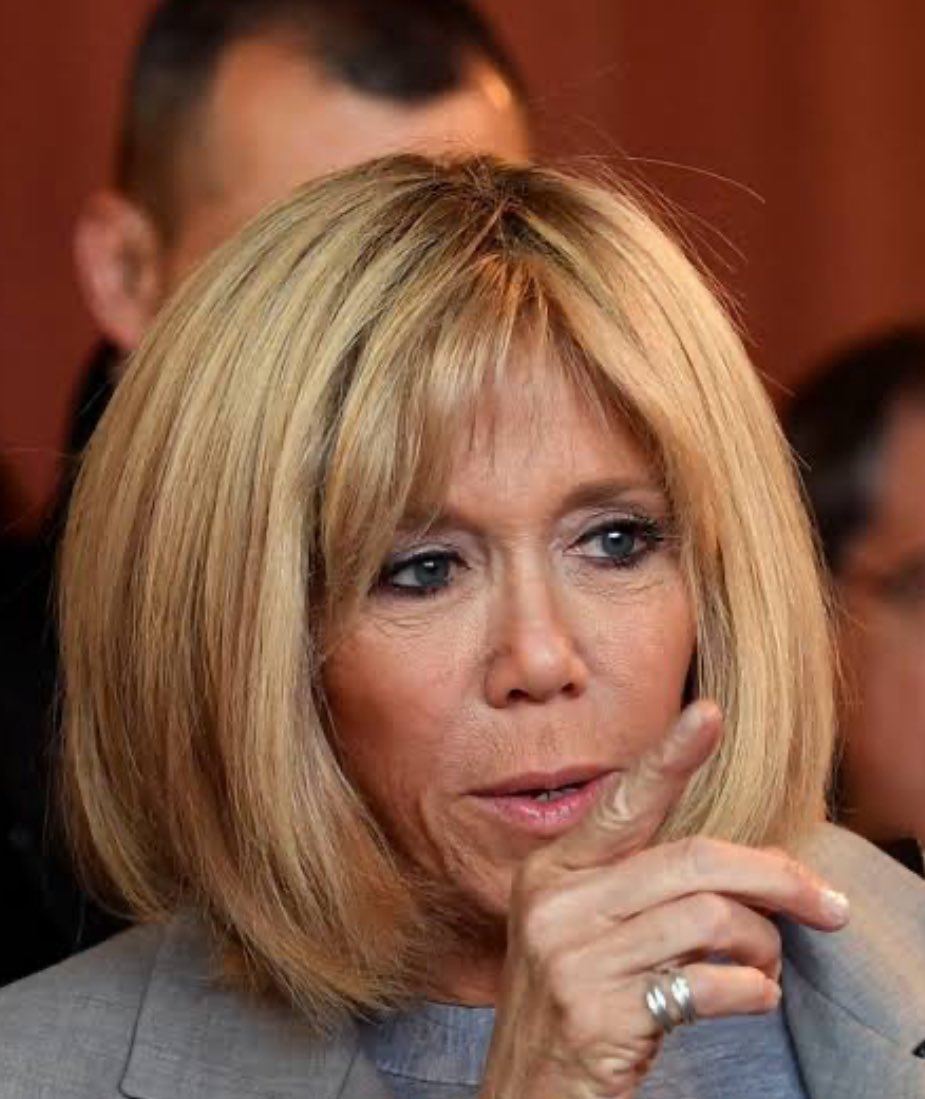 AsterUnfiltered's tweet image. So Candace Owens didn’t just accuse Brigitte Macron of being transgender she threw in identity theft, incest, CIA mind‑control programs, forgery, fraud, & abuse of power. That’s not commentary, that’s a lawsuit starter pack. No wonder the Macrons are coming for her.
