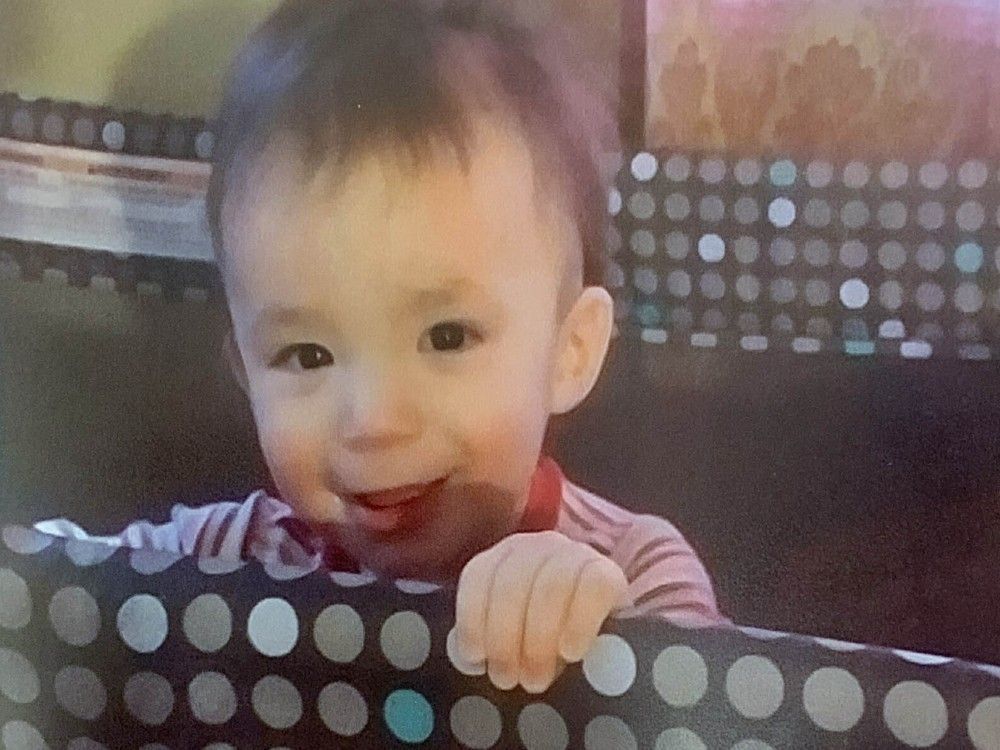 TheTorontoSun's tweet image. Parents whose neglect led to death of toddler offer tearful apologies in Calgary court torontosun.com/news/crime/pas…