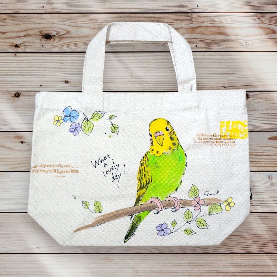 ellmille1's tweet image. 手描きアートのお散歩バッグです♪  #セキセイインコ