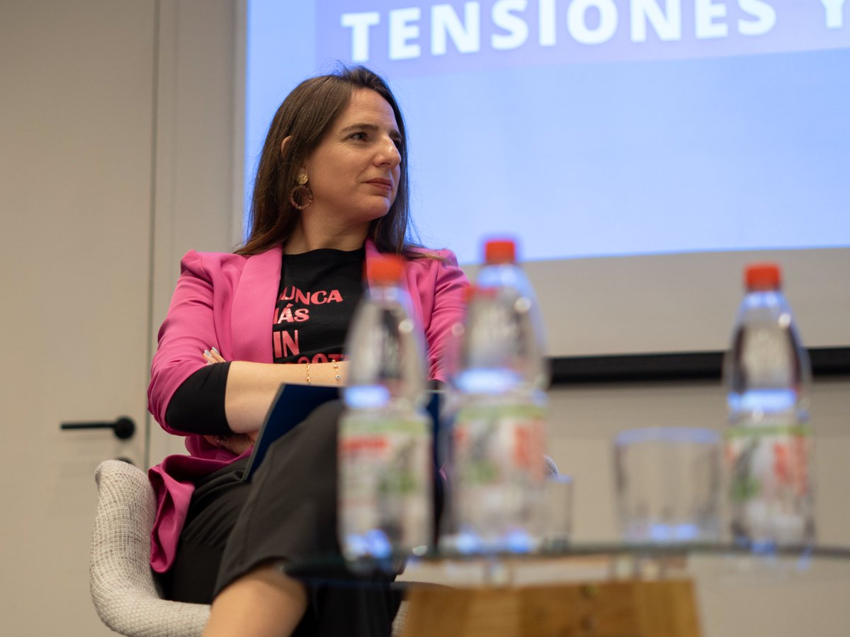 SernamEG Biobío (@sernamegbiobio) on Twitter photo ¡Gran jornada vivimos hoy! Con gran participación realizamos junto a <a href="/Genero_UdeC/">DEGyD UdeC</a>, el conversatorio “Mujeres y participación política: tensiones y desafíos”, con destacadas expositoras y una valiosa reflexión sobre equidad de género en la política 💬💜 ¡Gran jornada vivimos hoy! Con gran participación realizamos junto a <a href="/Genero_UdeC/">DEGyD UdeC</a>, el conversatorio “Mujeres y participación política: tensiones y desafíos”, con destacadas expositoras y una valiosa reflexión sobre equidad de género en la política 💬💜