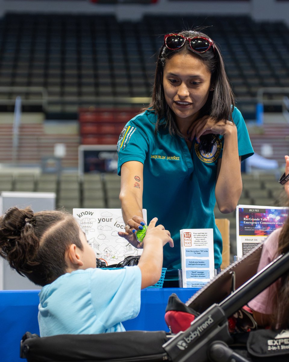 RGVVipers's tweet image. Going strong at the Back to School Expo Presented by Driscoll ✂️✏️📚