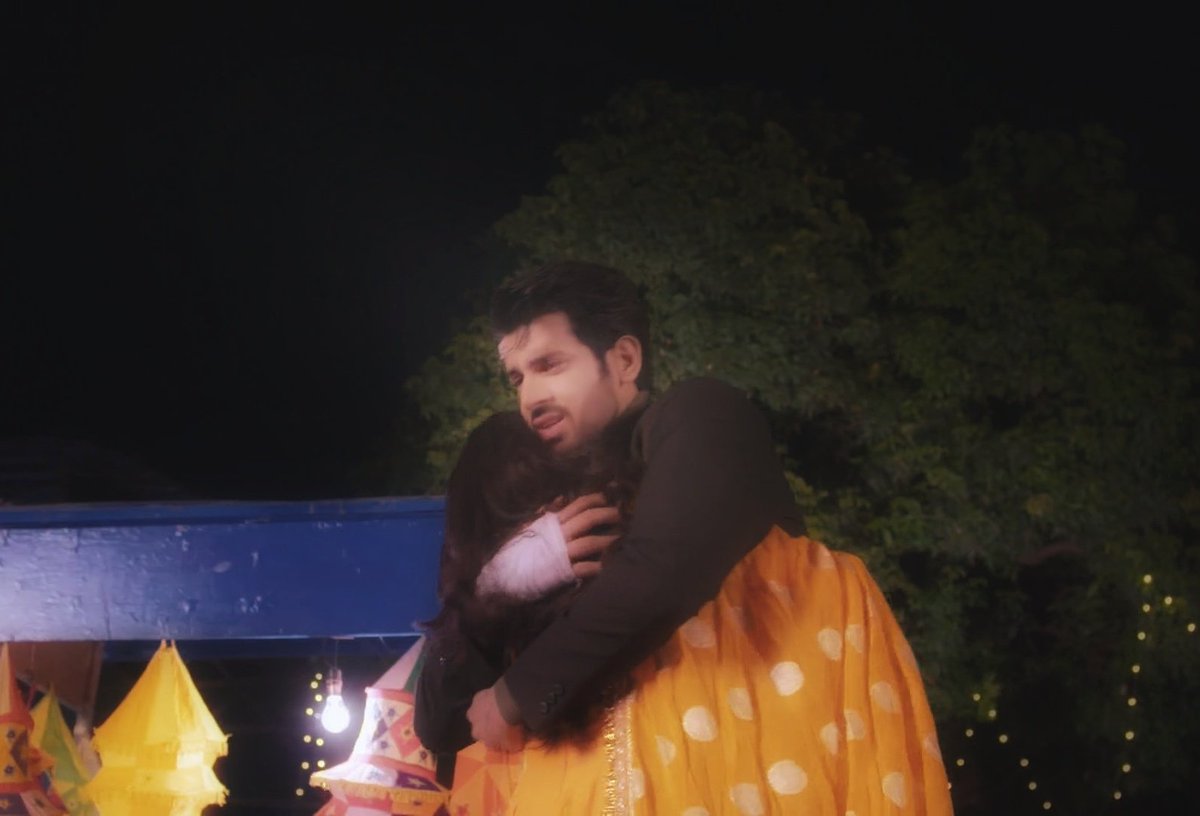 divavalestappen's tweet image. #KUMKUMBHAGYA #PRASHIV EDITS