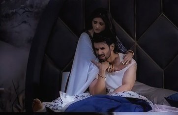 divavalestappen's tweet image. #KUMKUMBHAGYA #PRASHIV EDITS