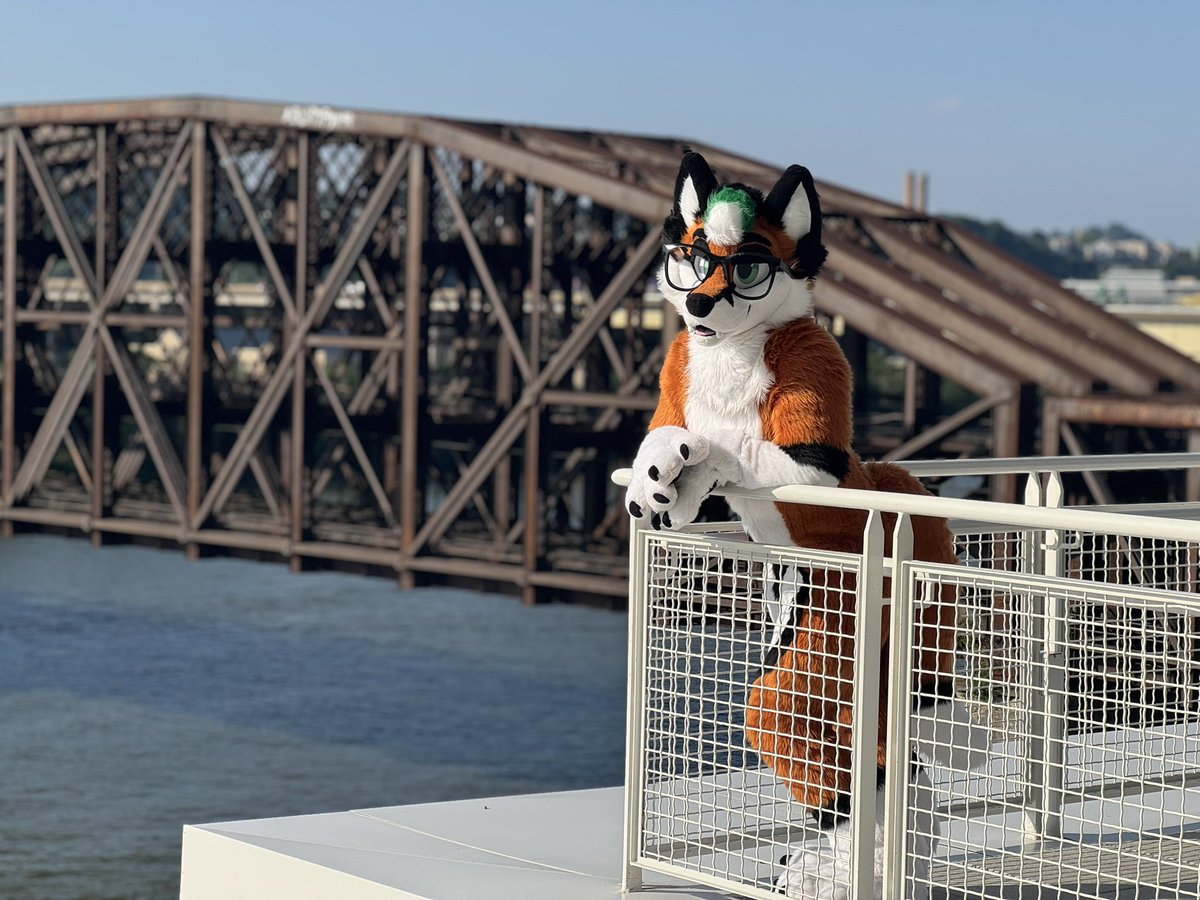 Come ponder with me twin