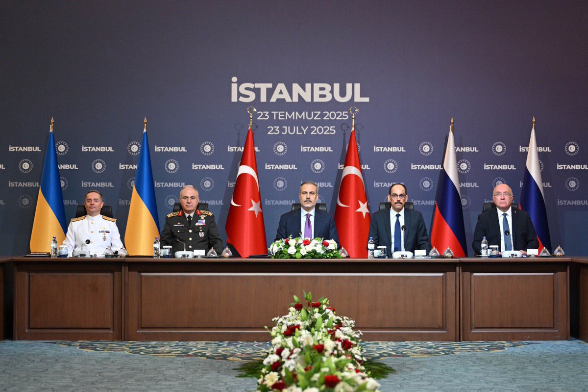 The outcome of the new round of negotiations in Istanbul:
– exchange of 200 for 200,
– plan for the exchange of civilians,
– no further negotiations on the exchange are planned.

This was reported by TASS and confirmed by a number of Ukrainian media outlets.

Umerov also stated: