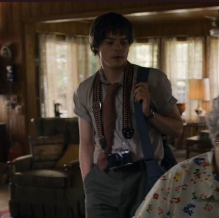 cullensthings's tweet image. o jonathan na terceira temporada é um acontecimento mesmo.