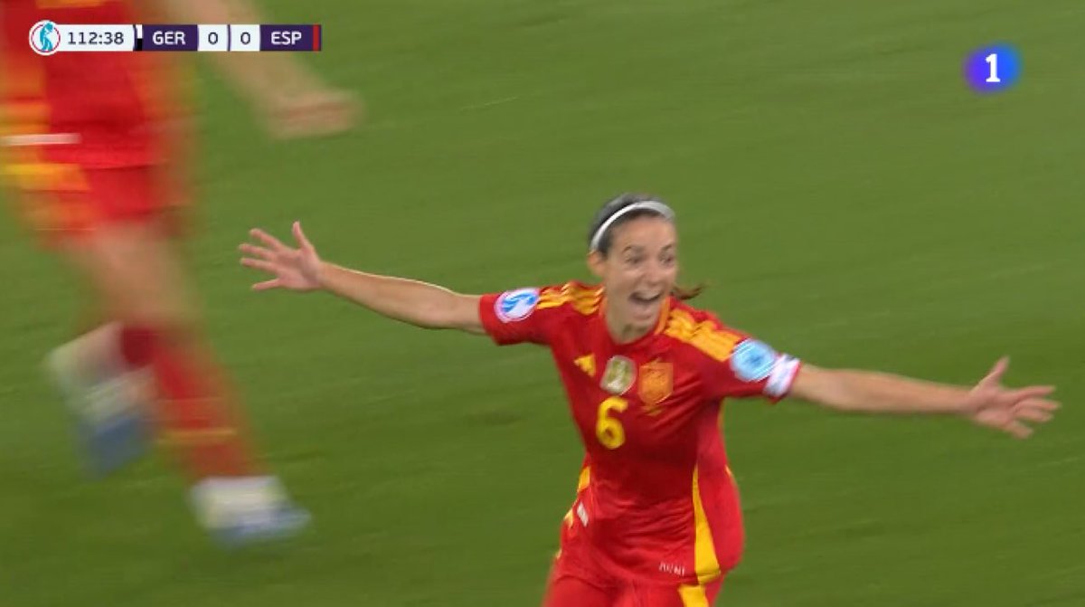 CHM_iNEWS's tweet photo. GOOOOOOOOOOOAL, GOOOOOOOOOOOOOOOOOAL FOR #SPAIN!!! Assist by #Athenea and a rocket from #Aitana at the near post to put Spain ahead in the 113' 
#Spain 1 #Germany 0
#GERESP #ESPGER 
#WEURO2025 https://t.co/R9d83m7nA9