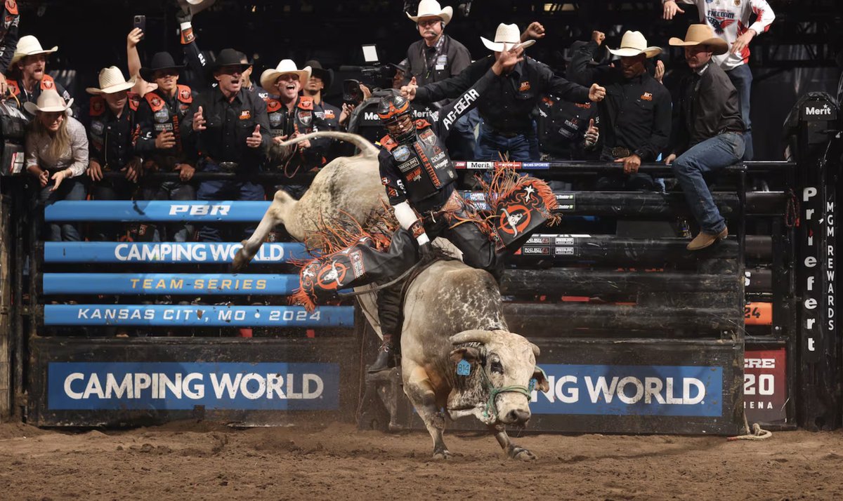 SBJ's tweet image. PBR and The CW inked a two-year deal that will bring bull riding to the network.
The first broadcast will be Aug. 9 at 6:30pm, with 10 additional weekends, ending with the championship in Las Vegas Oct. 25-26.
More from @molliecahillane 🔻
ow.ly/g5Gf50Wuj9v
