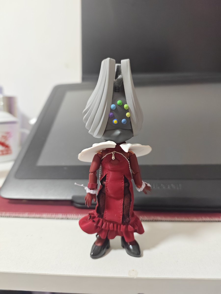 Elili_Chan's tweet image. 没忍住笑了