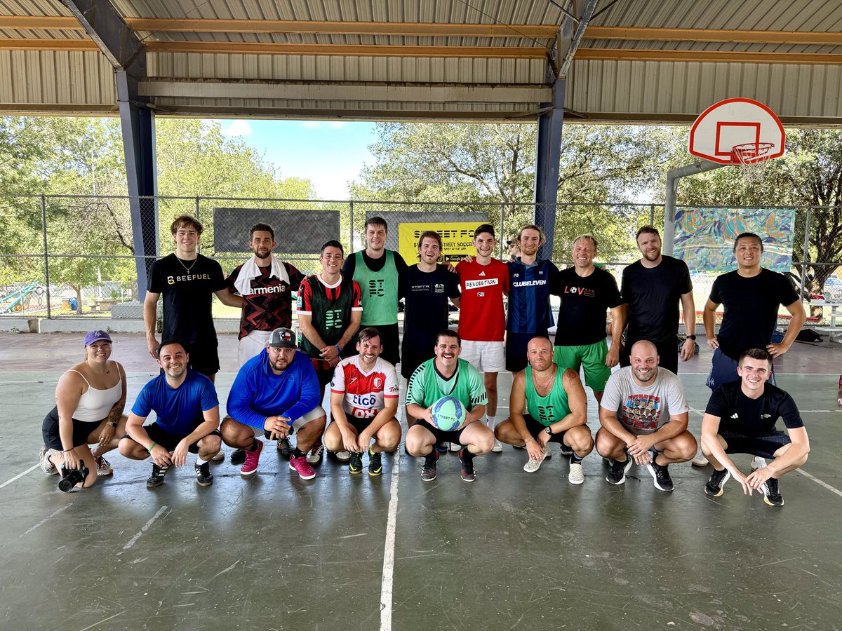 tombogert's tweet image. ⚽️ What a fun morning with @StreetFC. Man I missed playing with them. Always the best