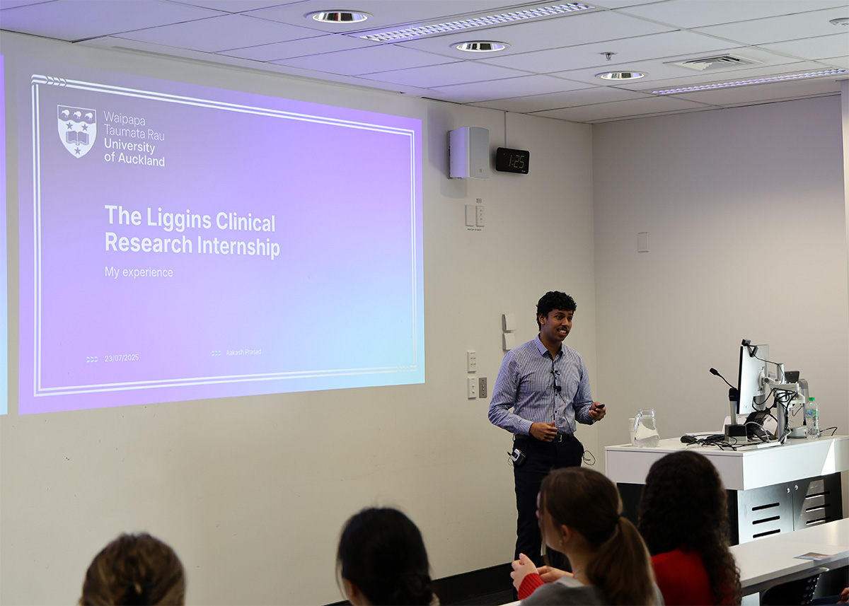 AucklandLiggins's tweet image. Are you a 2nd-year med student considering applying for our UG Clinical Research Internship programme? Watch the video to learn more: bit.ly/4fdKImv. Thanks to Chloe Bell, Sylvia McDougall, Henri Heaphy and Aakash Prasad for sharing their experience at the seminar.