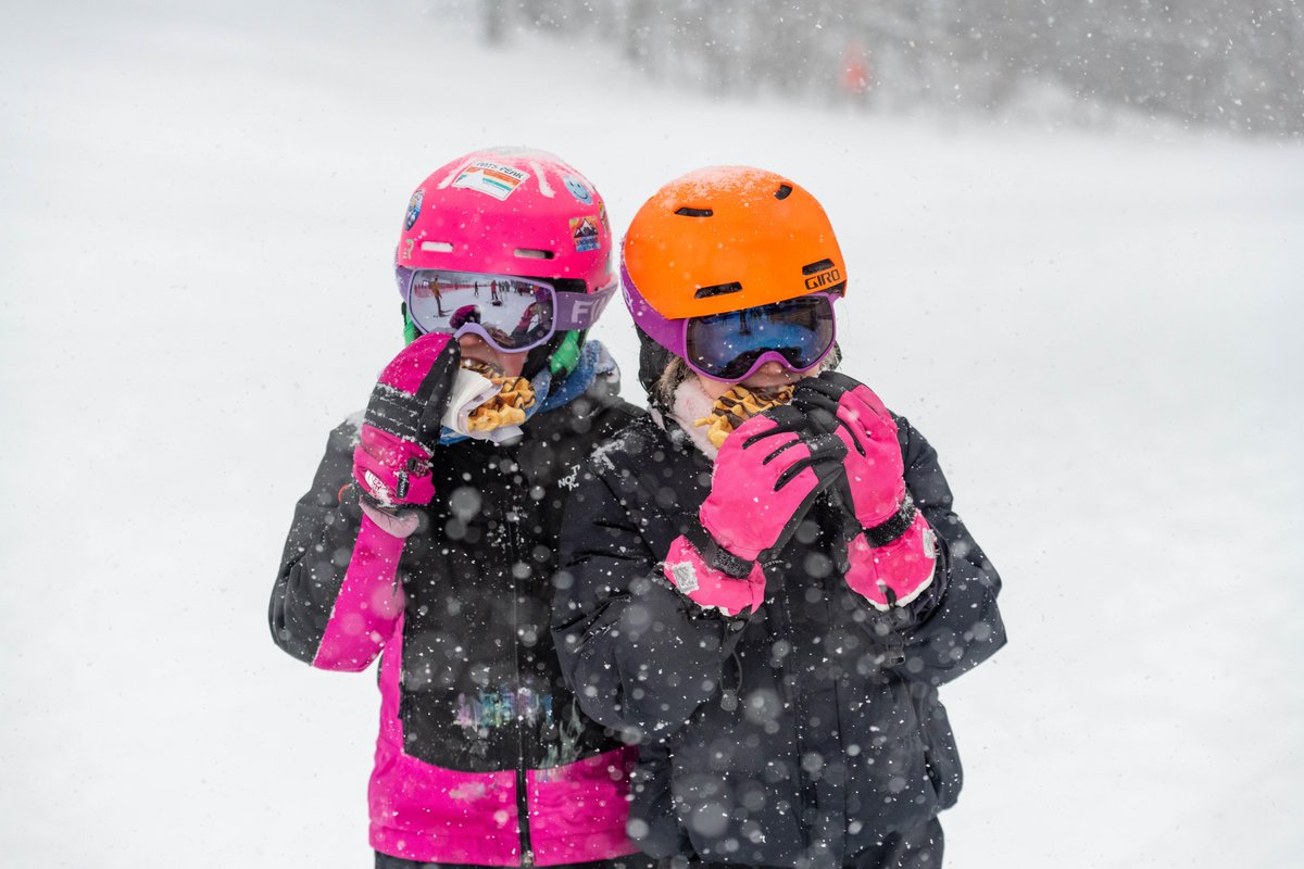 sundayriver tweet picture