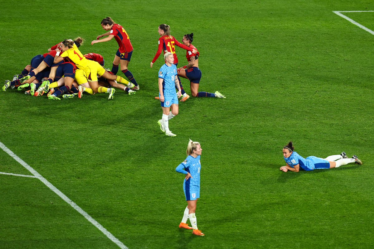 TDesborough's tweet image. A repeat of the 2023 World Cup Final.
England v Spain.
See you Sunday.
#WEURO2025